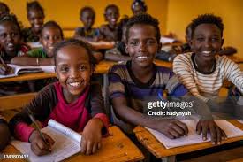 Kits scolaires pour la rentrée